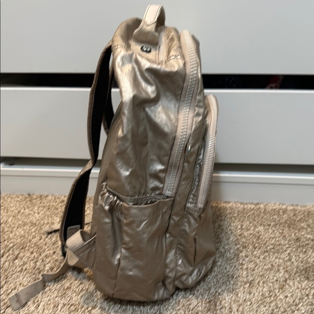 Metallic Backpack - Picture 3 of 11